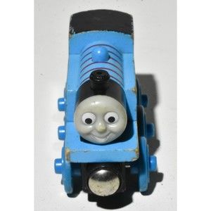 Thomas the Train Wooden Railway Tank Engine Rare Vintage Learning Curve Magnetic
